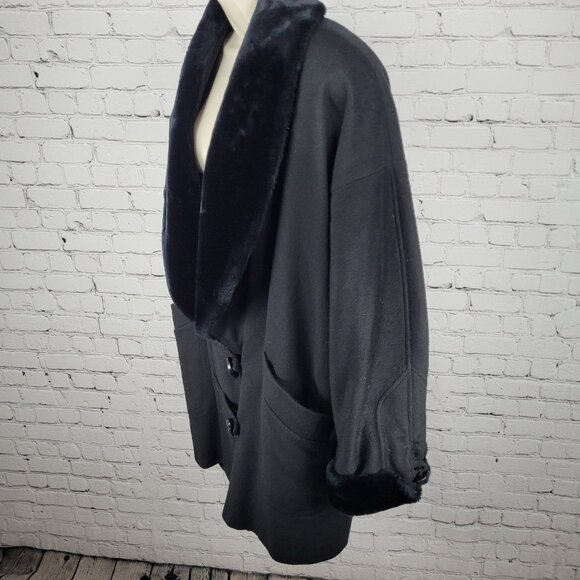 VTG Portrait Black Wool Blend Faux Fur Trim Buttoned Lined Over Coat Size 14 - Picture 12 of 13